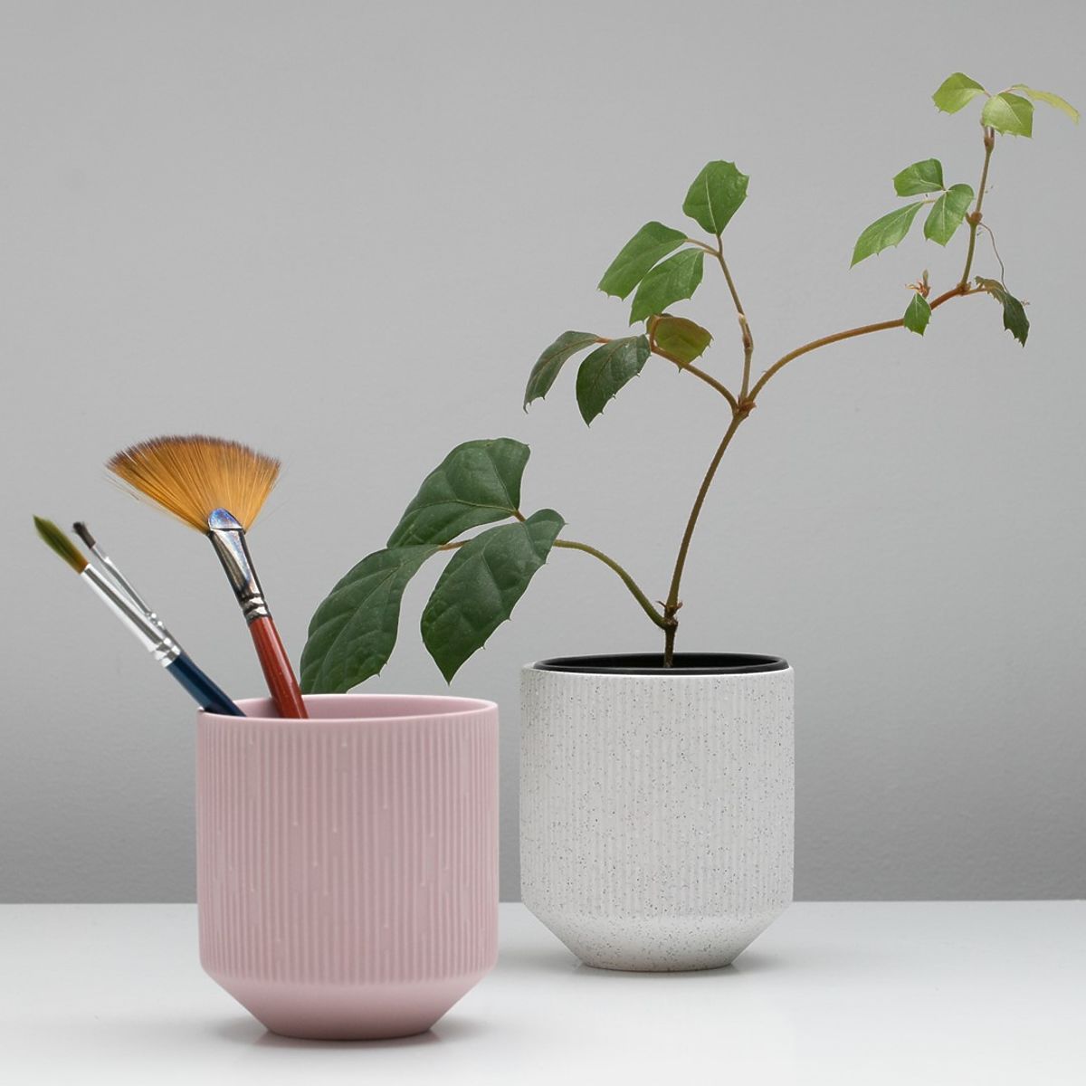Flowerpot PASO color powder pink modern style for interior ameliahome