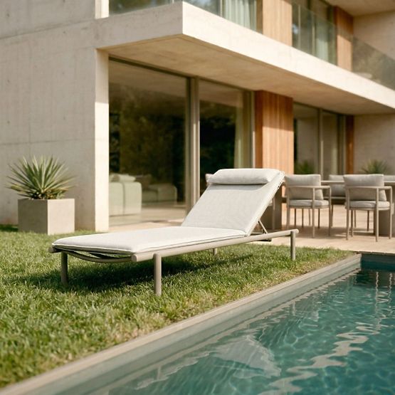 Amarello Adjustable Garden Lounger, Aluminum, Light Beige/Beige-Grey