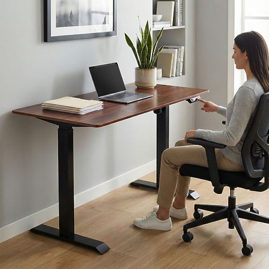 Electric Adjustable Desk 140x70 cm, Height Adjustable 76-121 cm ModernHome