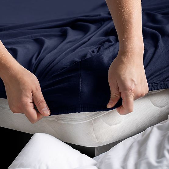 Fitted Sheet AMBER Navy Blue Classic Style Jersey Material 220-240x220 DecoKing