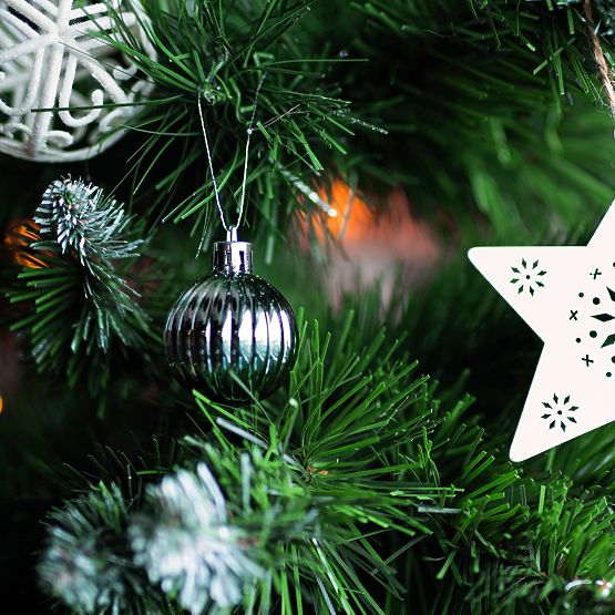 GREEN CHRISTMAS BALLS 34 PCS SYSD1688-027