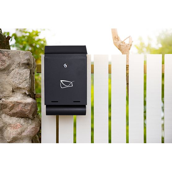 Hadvar Black Letter Mailbox