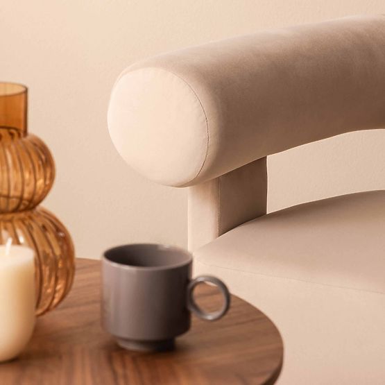 Hella Light Beige Velvet Rounded Relaxation Chair