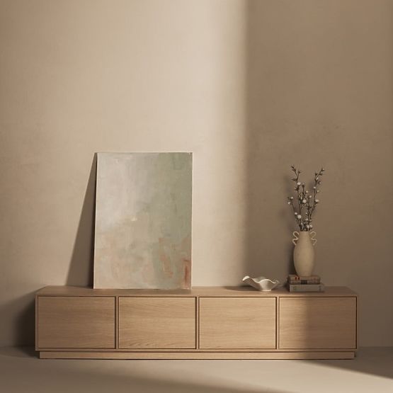 Japandi TV Cabinet in Lindberg Oak