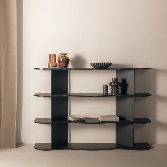 Low Shelf Rheo, Black, Wavy