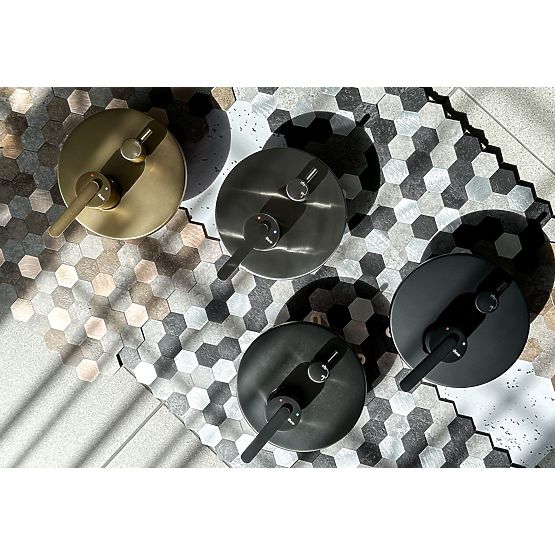 Rea Ontario Brushed Gold Concealed Shower Set + BOX