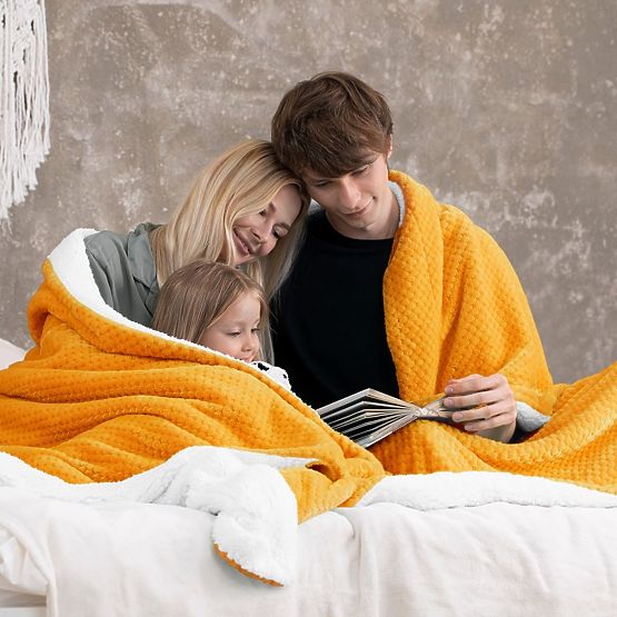 SHLEEPY Orange Throw with Jacquard Pattern Classic Style 170x210