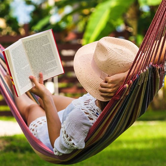 Single Hammock with 40cm Bar 400257 Red