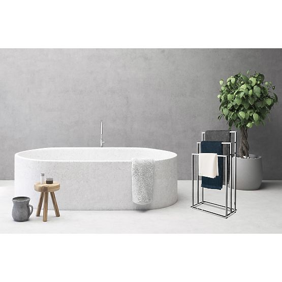 Tire Chrome 3-Arm Towel Rack Stand