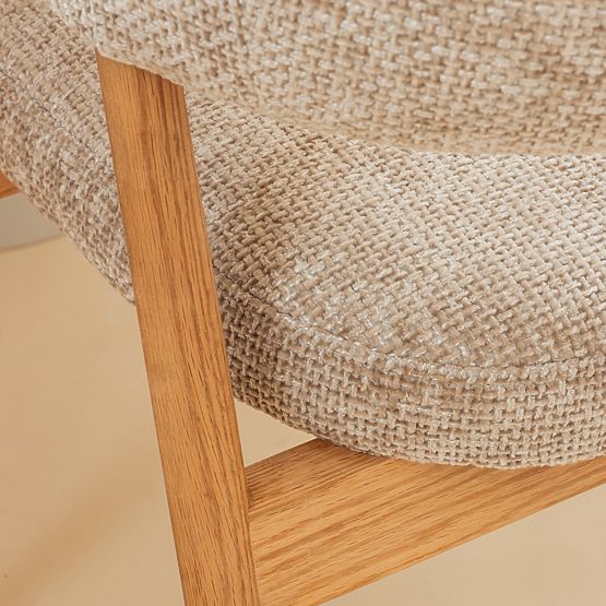 Upholstered Chair Giovani, Beige/Oak Wood, Rounded