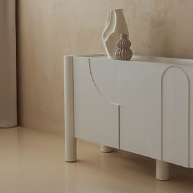 Three-Door Sideboard Lunaria with Carved Front, White, lectus